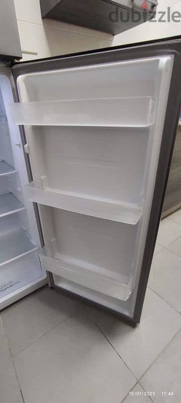 Hisense double door refrigerator 2