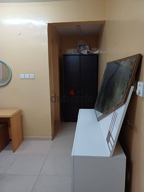 Furnished room for rent 5