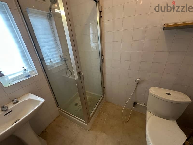 3+1 BD |  Stand alone   | well maintained 7