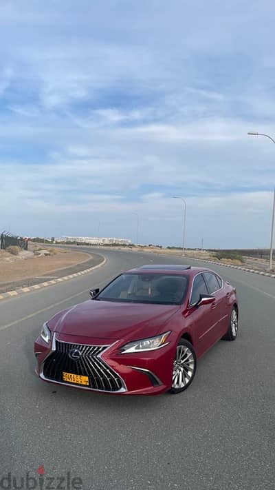 Lexus ES-Series 2020