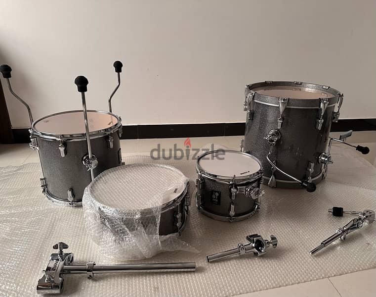 drum kit -sonor aq2 0