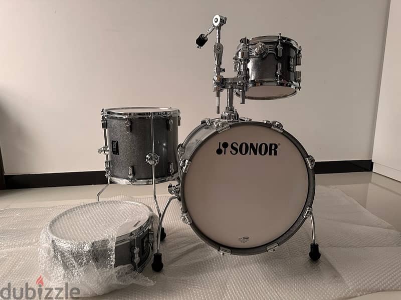 drum kit -sonor aq2 1