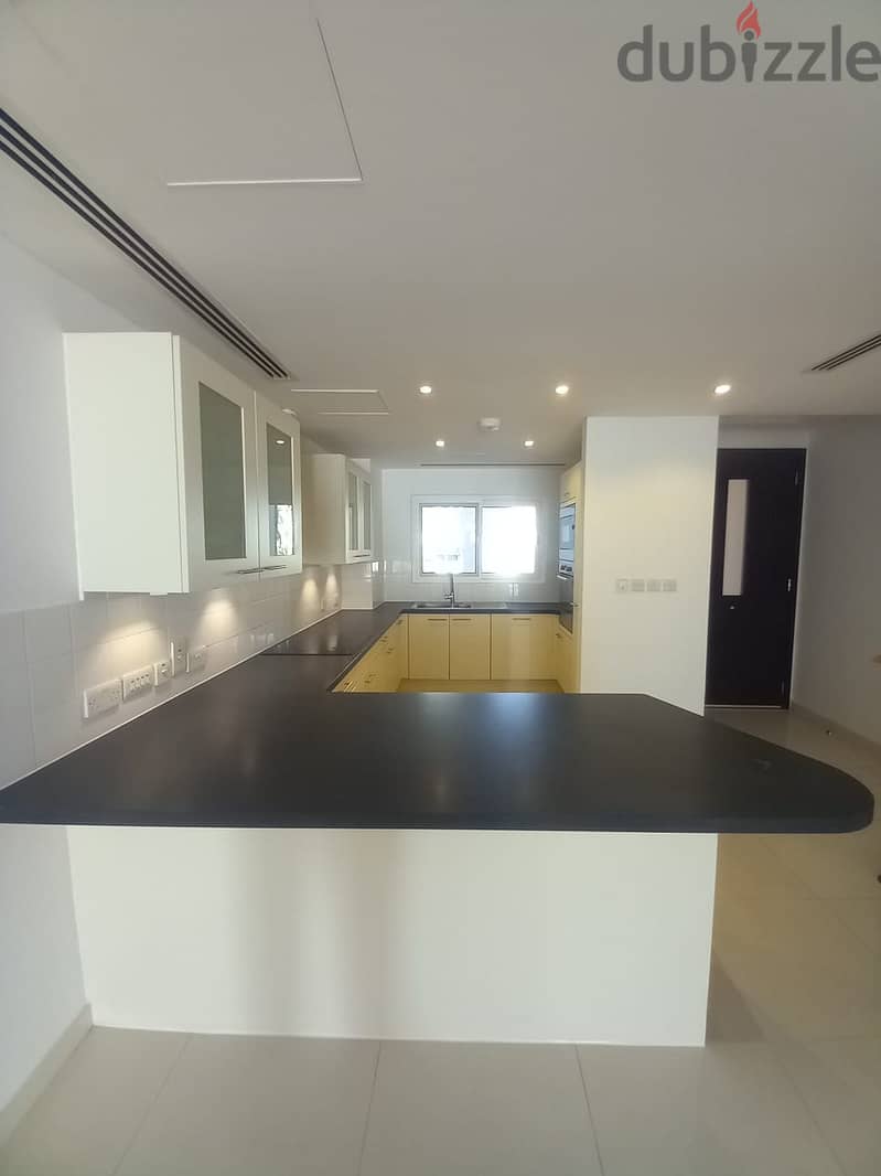 FOR RENT Lovely 2 Bedroom Townhouse – Al Mouj 7