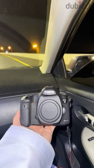 Canon 5D mark iii / كانون 5 دي مارك ٣ قمة في النظافه