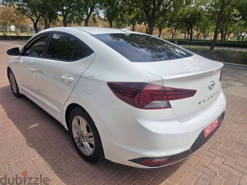 rent a car muscat alghubra  تأجير سيارات مسقط 3