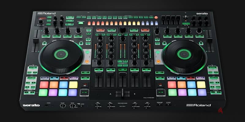 Roland DJ 808 1