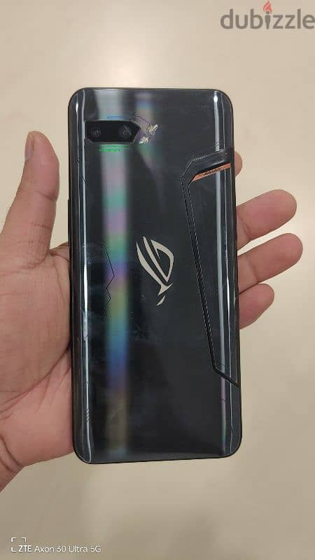 Asus ROG Phone 2 8GB RAM 128 GB mem 10