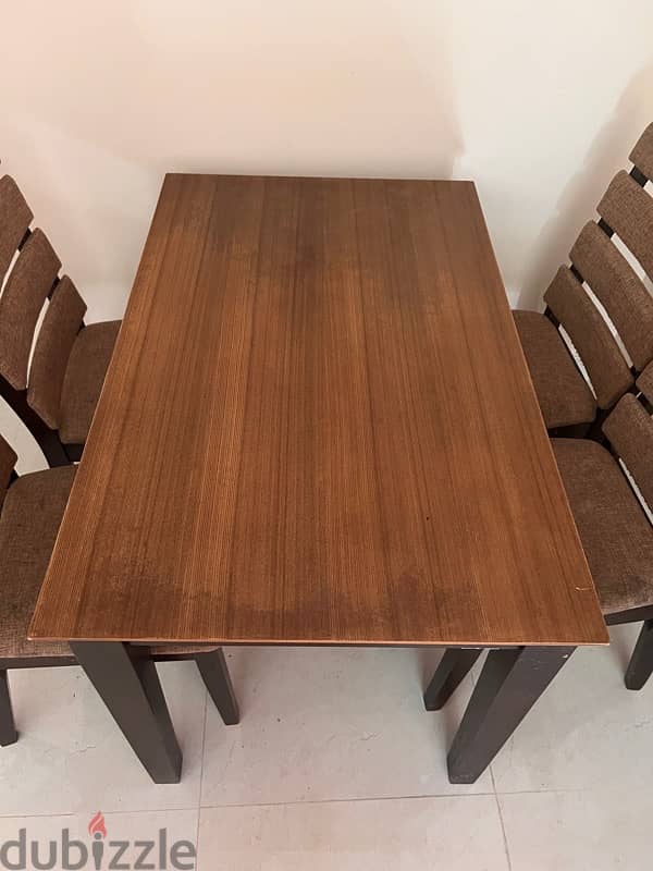 Well maintained 4 seater dining table with chair @25 2