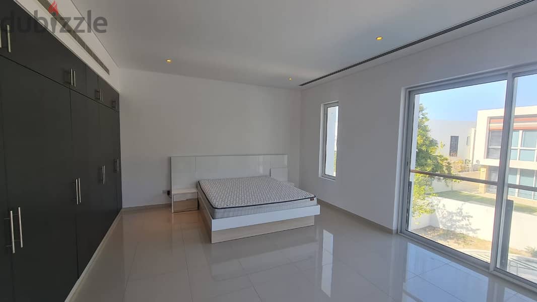 7 BR + Maid Room Luxury Villa in Al Mouj, Reehan Residences 11