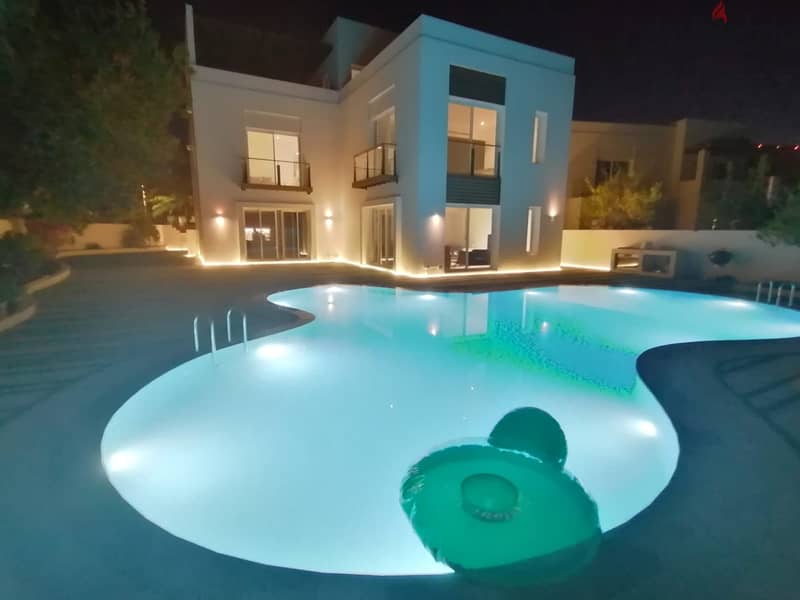 7 BR + Maid Room Luxury Villa in Al Mouj, Reehan Residences 15