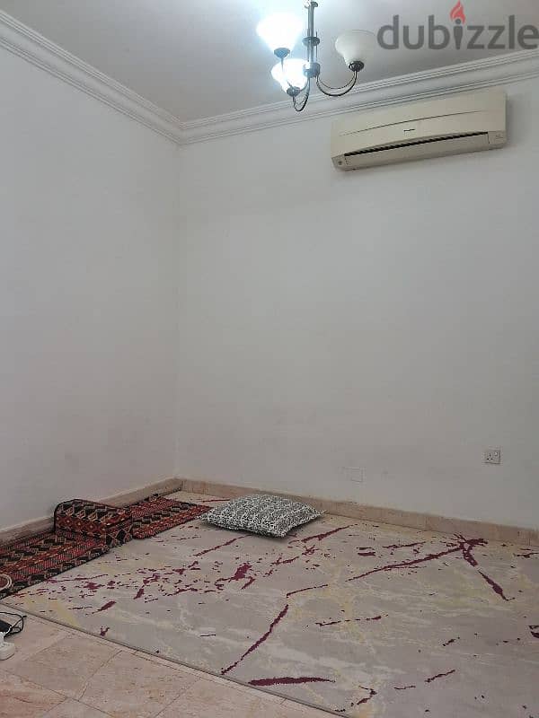 Room rent for Muslim Couples/ Male bachelor 1