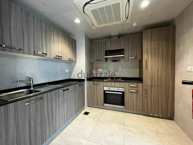 1 BR Large Apartment in Muscat Hills with Shared Pool & Gym 3