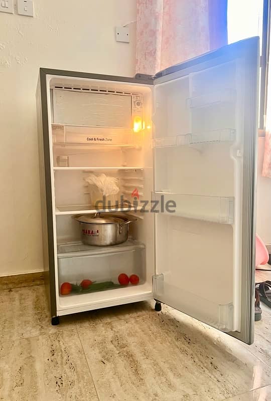 LG small Fridge 1