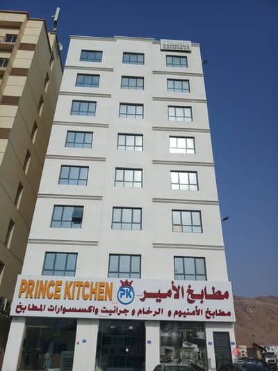 1 BHK Flat availabel at Al Amerat,opposite Toyota Spare parts 42-132