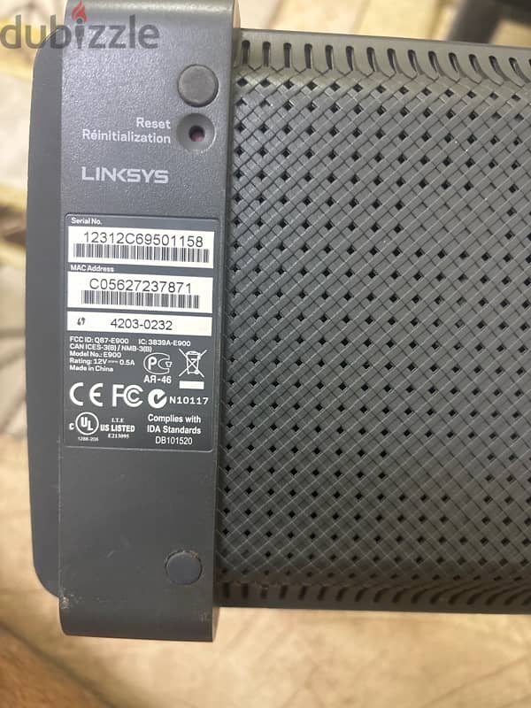 Router Linksys E900 1