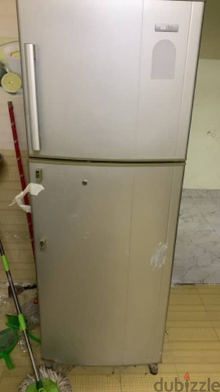 microwave and fridge for urgent sale 2