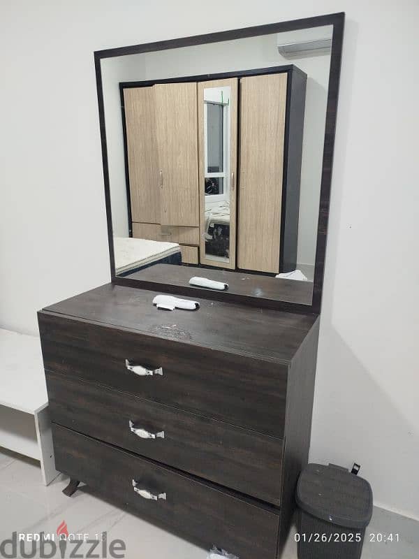 dressing  table 1