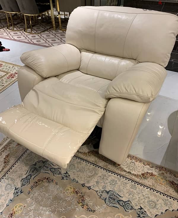 TWO LEATHER RECLINER SOFA HOME LOUNGE CHAIRS 3