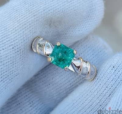 Natural Emerald in Gold and silver ring زمرد طبيعي في خاتم ذهبي وفضي