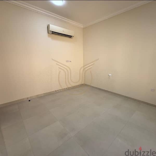 AL MAWALEH SOUTH | BEAUTIFUL 5 BR VILLA FOR RENT 4