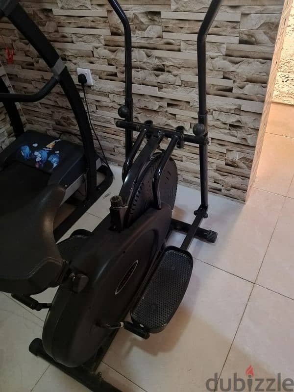 Treadmill and muscle toning machine 4