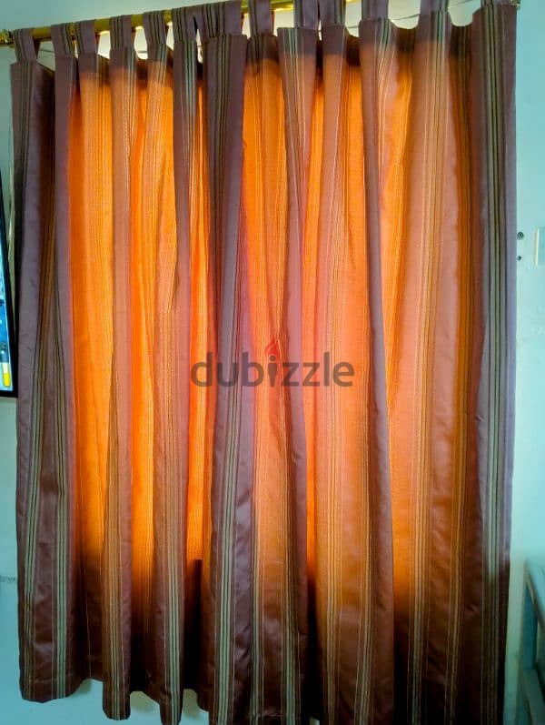 2 pairs curtains 1