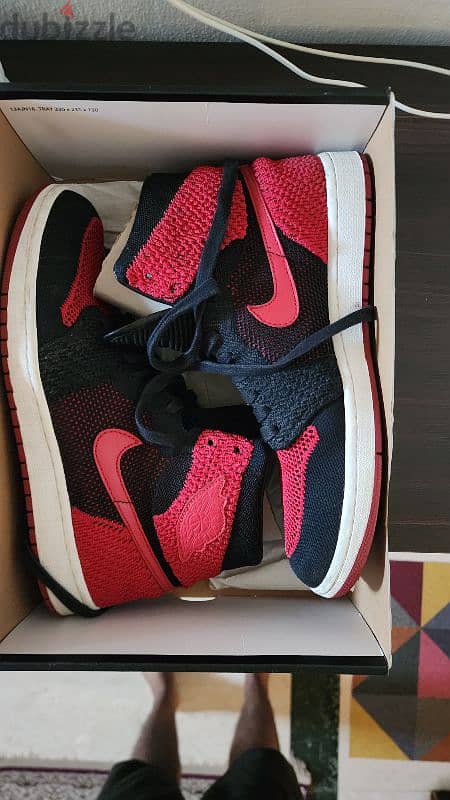 Air Jordan 1 Retro . . Black Varsity Red-White 5