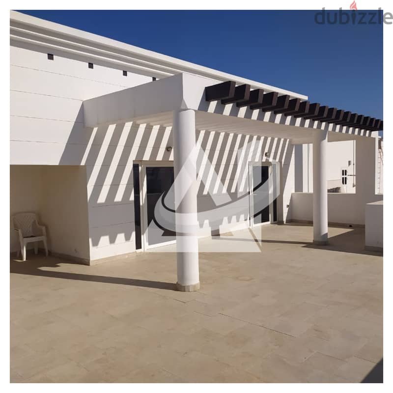 ADA110** Spacious & Beutiful 3BHK Penthouse flat For rent in Mawaleh N 17