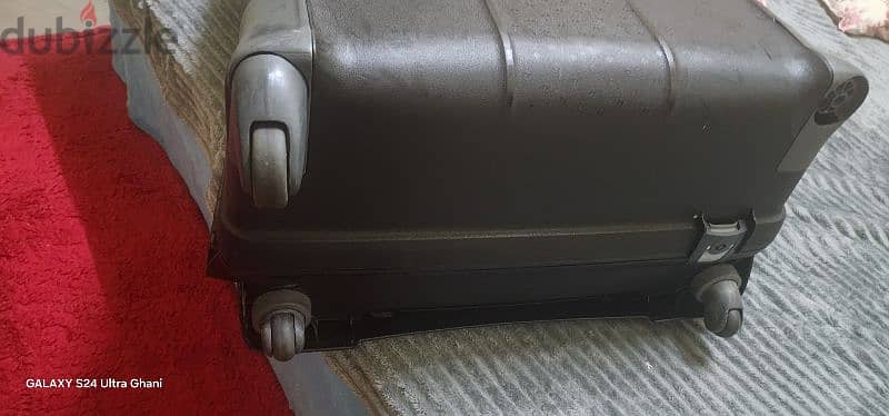 original branded SAMSONITE hard trolly for sale 8