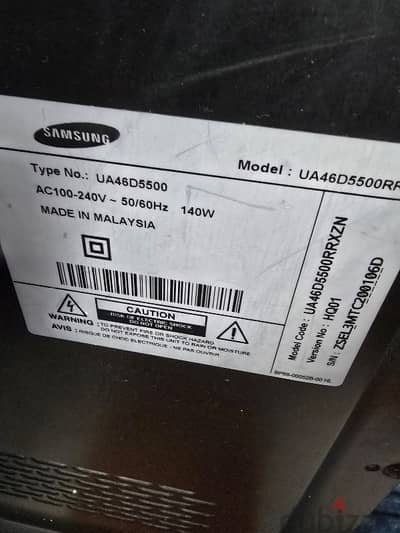 Samsung 46 inches used but looks like new tv for sale