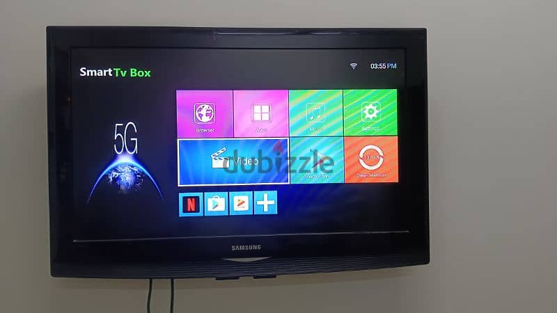 Samsung 32" smart tv  with set up box 1