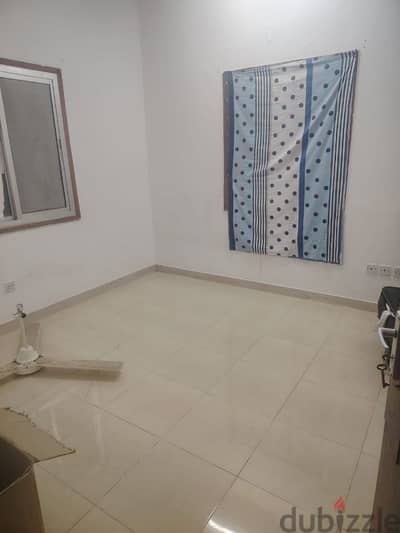 Room Available for rent in a Flat in Ruwi Al waahall