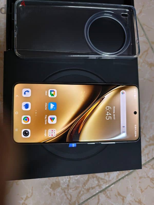 Vivo X200 pro global with Gcc warrenty for sell or exchللبيع او البدل 1