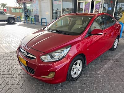 Hyundai Accent 2012