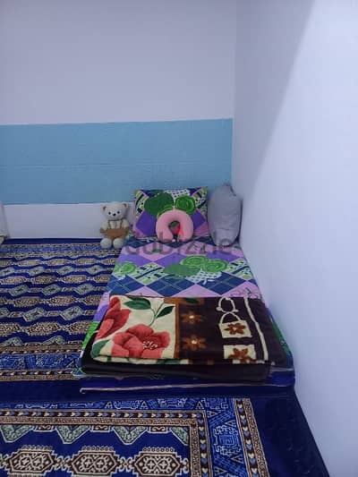 bed space for girls ladies