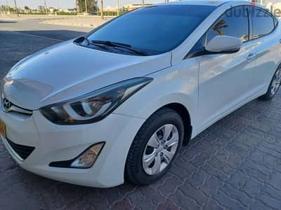 Hyundai Elantra 2012