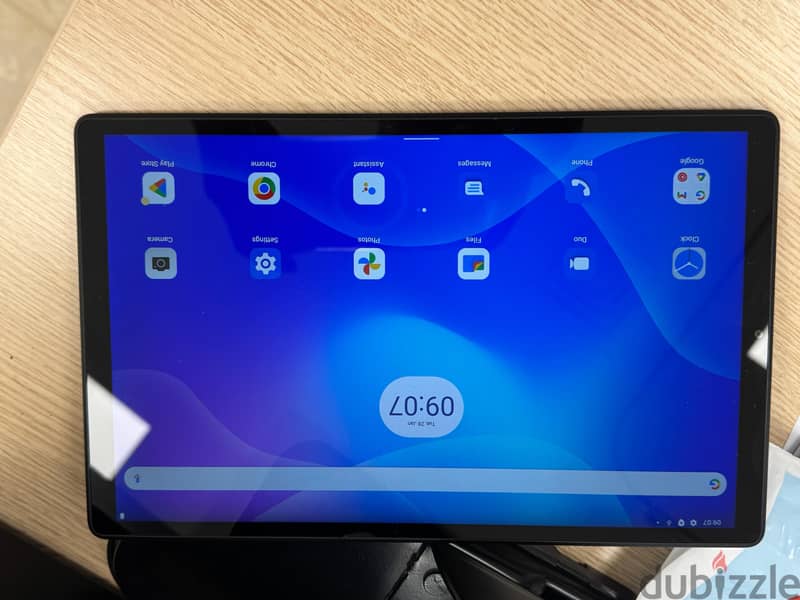 Lenovo TAB K10 in Good Condition for 30 RO 4