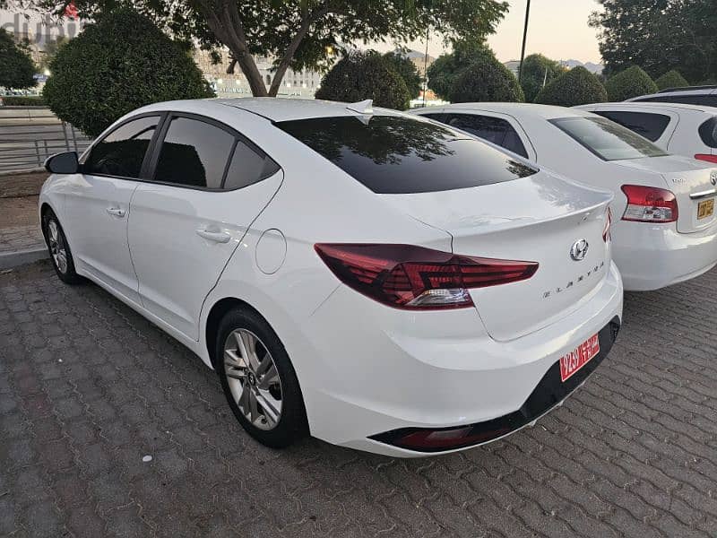 rent a car muscat alghubra   تأجير سيارات مسقط 1