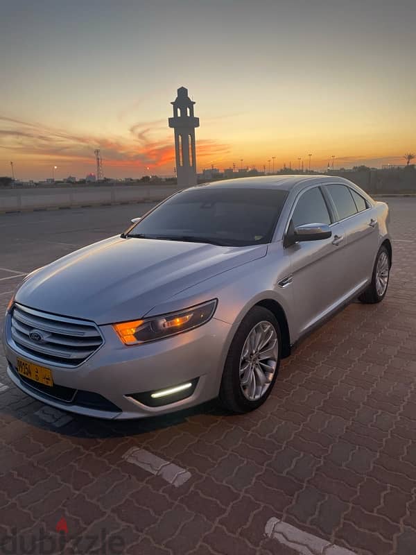 Ford Taurus 2017 0