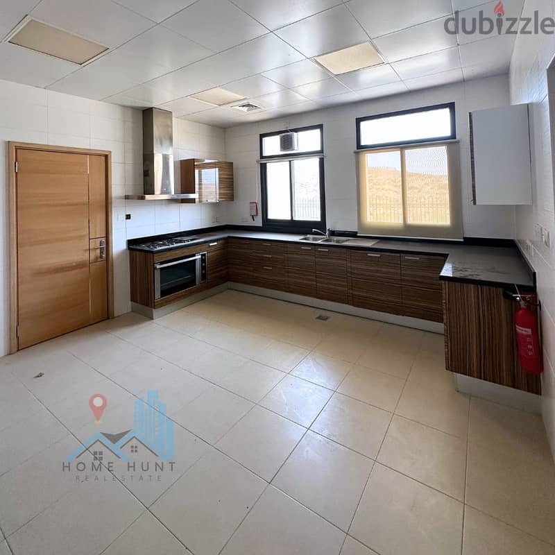 AL QURUM | LUXURIOUS 5+1 BR COMMUNITY VILLA FOR RENT 10