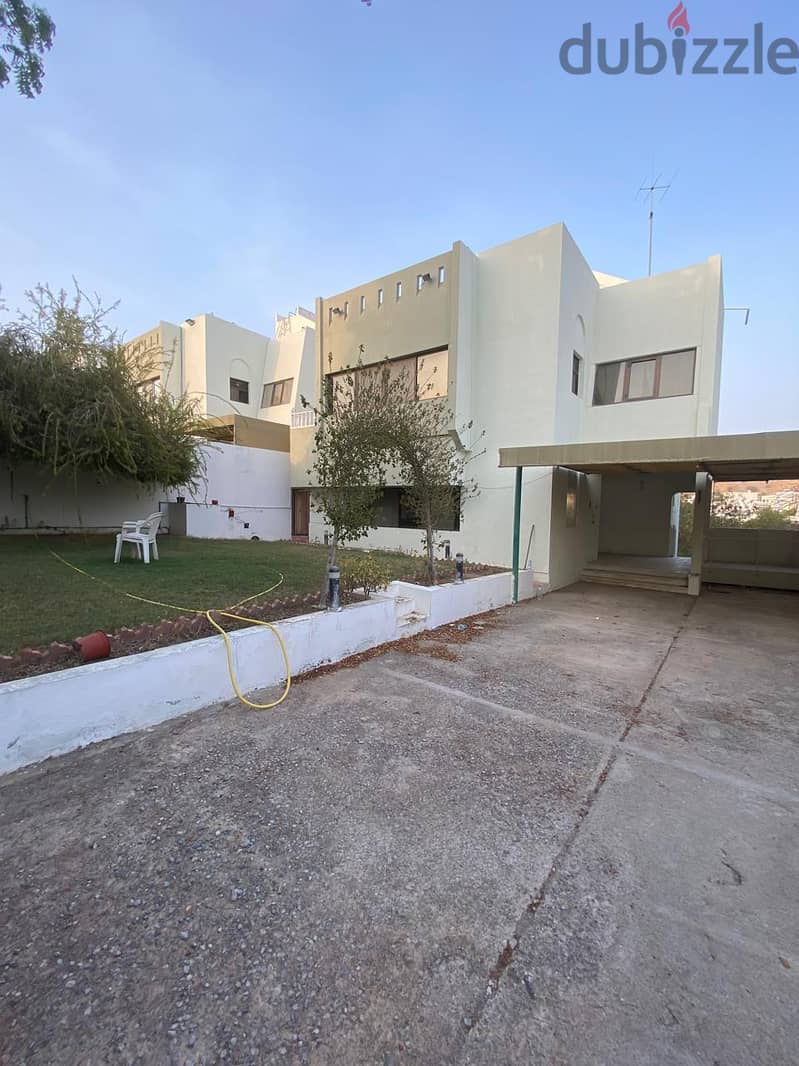 "SR-DY-542  Spacious High-Quality Villa to Let in MQ 0