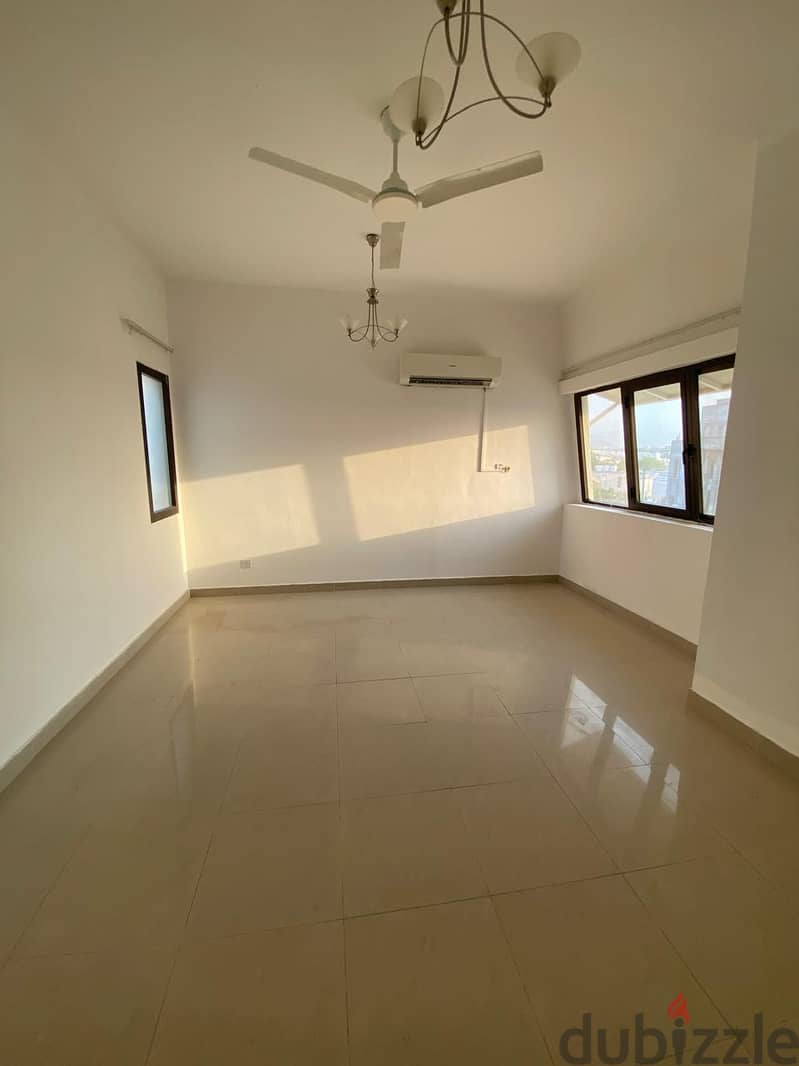 "SR-DY-542  Spacious High-Quality Villa to Let in MQ 8