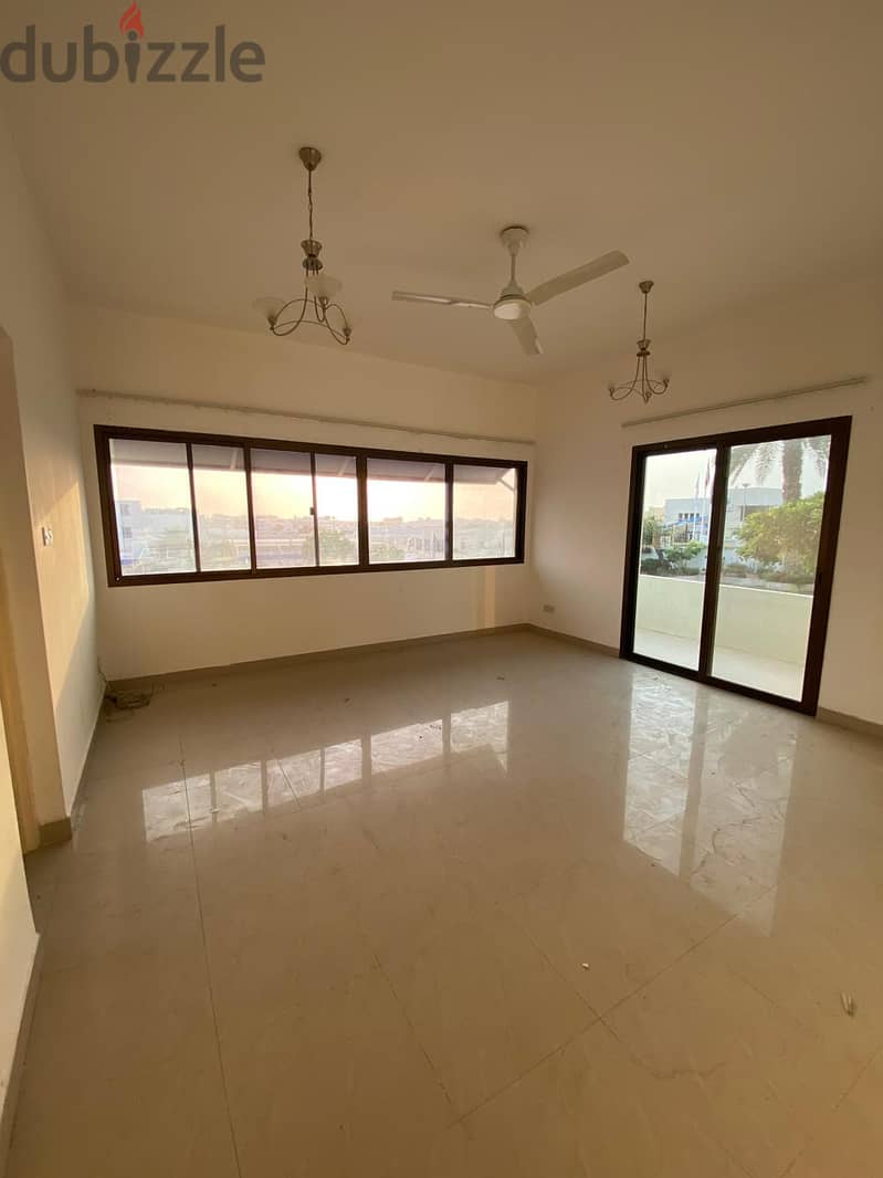 "SR-DY-542  Spacious High-Quality Villa to Let in MQ 9