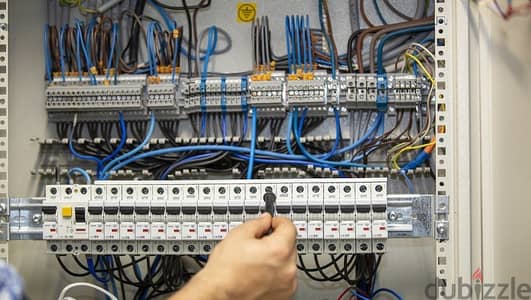 Electrical Panel Boards Repairing - إصلاح لوحات اللوحات الكهربائية