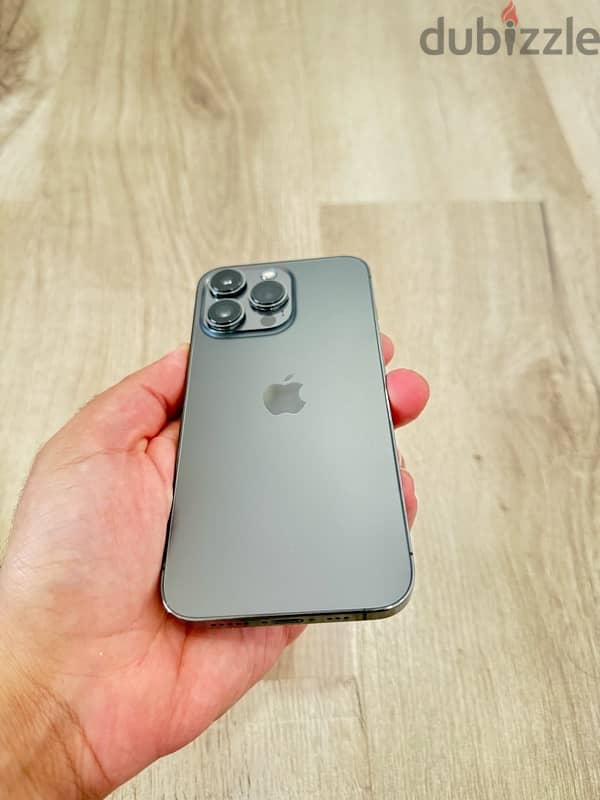 iPhone 13 Pro 256GB Graphite 6