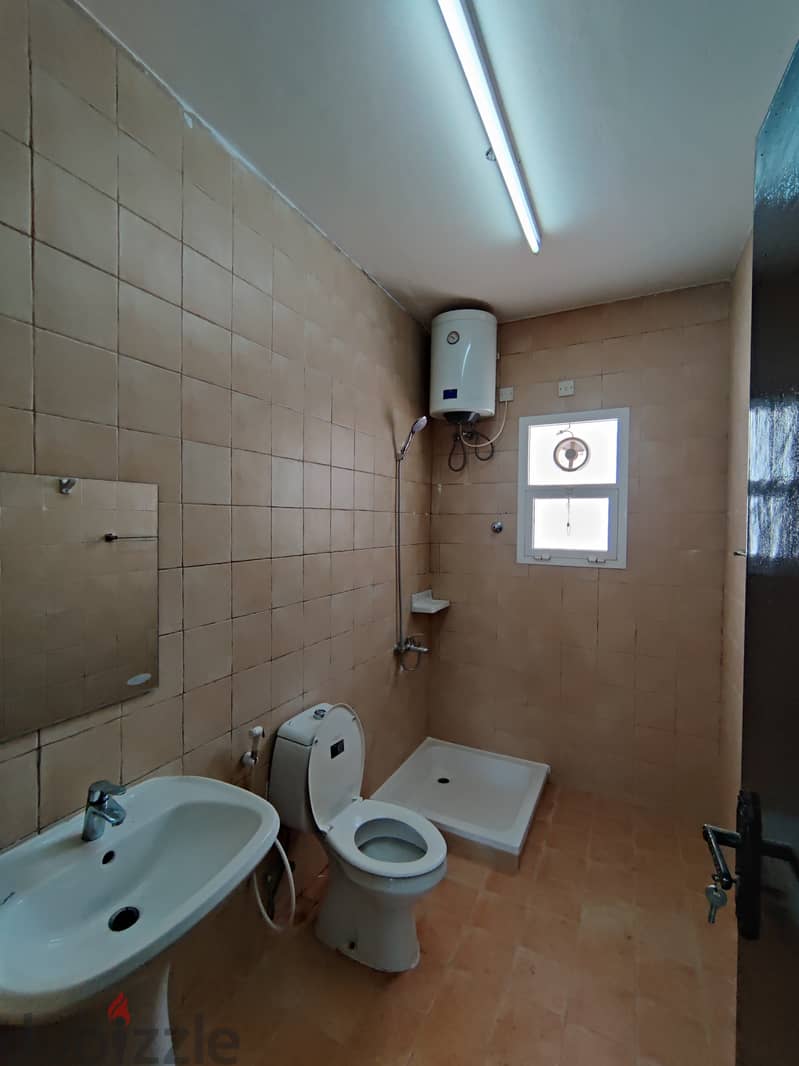 ** 5 Min from Indian School **  Budget Friendly Studio 3