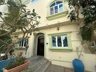 5 +1 BD |  Compound |  Qurum heights