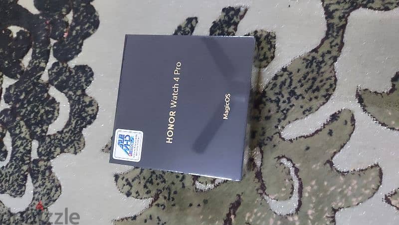 HONOR Watch 4 Pro Sealed box 0