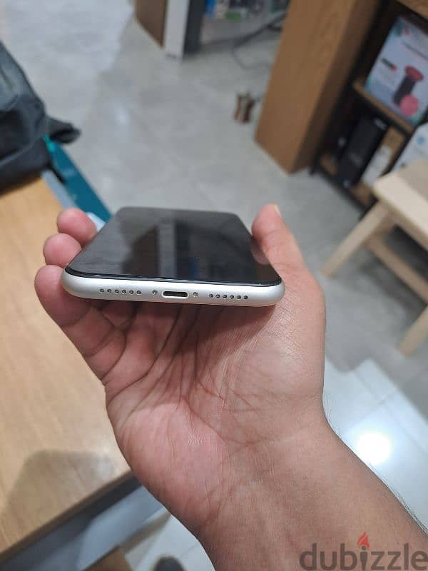 IPhone 11 64 GB 2