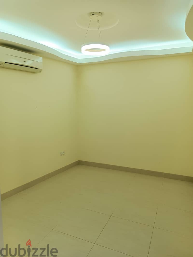 "SR-HO-727 Cozy Flat for Rent in Qurum 6